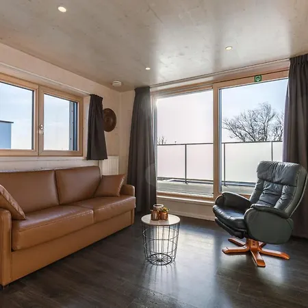 Apartment Cosy With A Large And Sunny Terrace Nearby The Sea And The In *